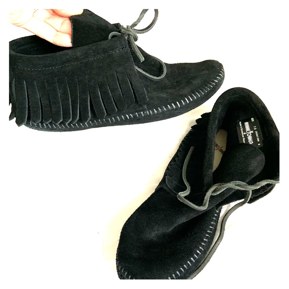 Minnetonka fringe booties
